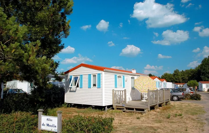 Camping - Saint-Hilaire-de-Riez - Pays de Loire - Domaine Résidentiel de plein-air L'Etang de Besse