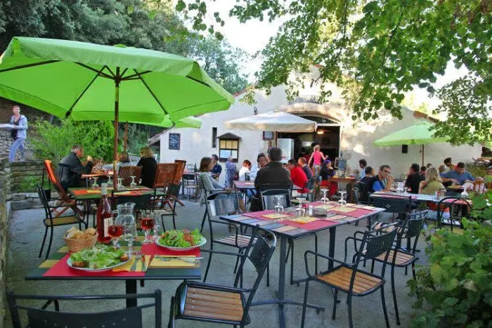 Camping - Montclar - Languedoc-Roussillon - Domaine d'Arnauteille