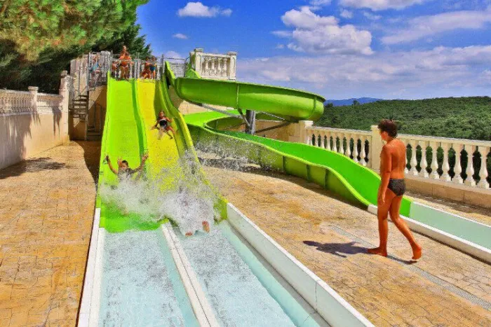 Camping - Montclar - Languedoc-Roussillon - Domaine d'Arnauteille