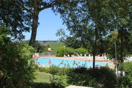 Camping - Le Monastère - Midi-Pyrénées - Domaine de Combelles