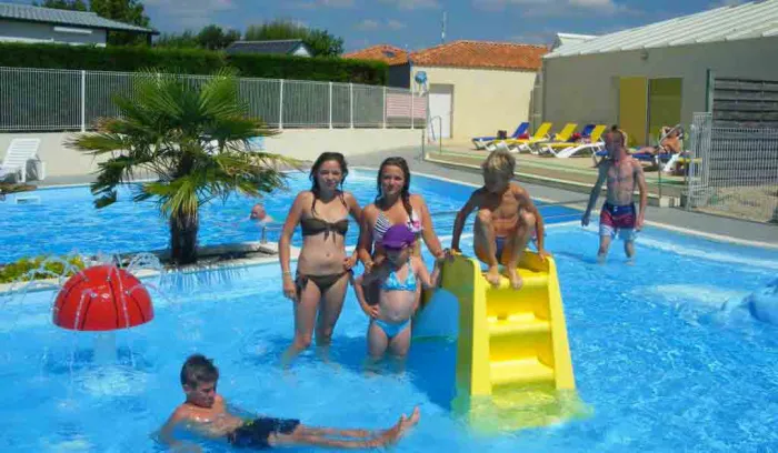 Camping - Brem sur Mer - Pays de Loire - Domaine de l'Auzance