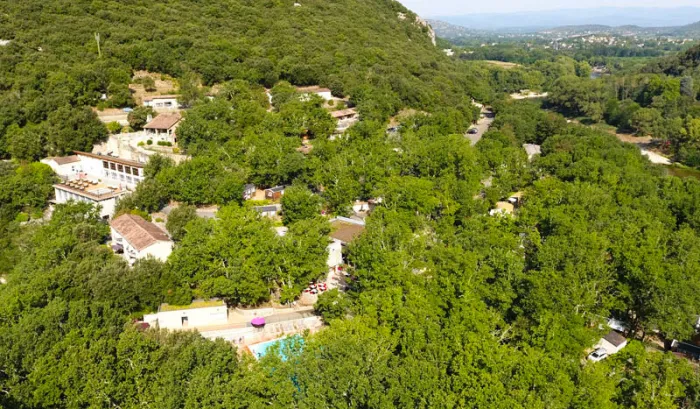Camping - Salavas - Rhône-Alpes - Domaine des Blachas