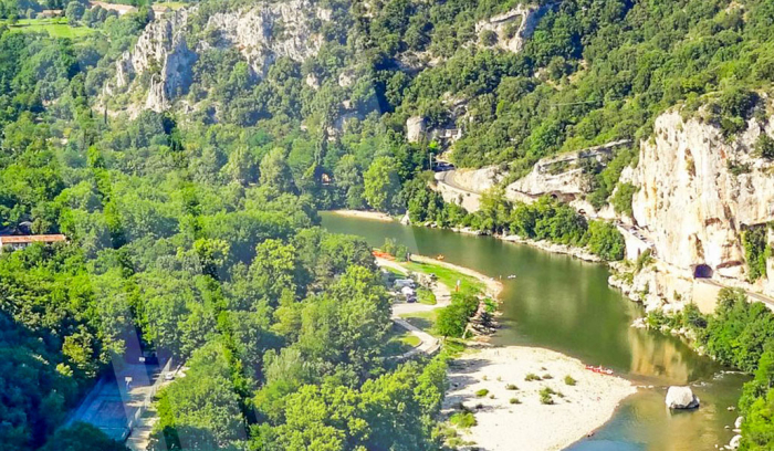 Domaine des Blachas - Rhône-Alpes - Salavas - 343€/sem