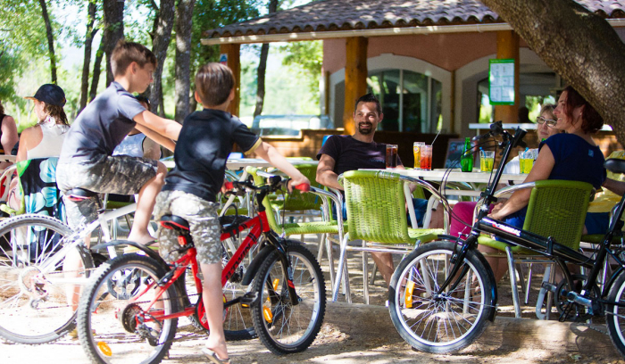 Camping - Saint-Saturnin-lès-Apt - Provence-Alpes-Côte d'Azur - Domaine des Chênes Blancs - Image #22