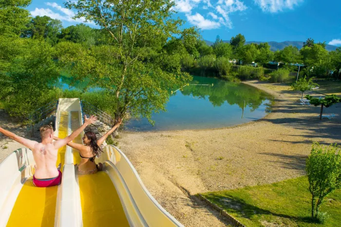 Camping - La Roque-d'Anthéron - Provence-Alpes-Côte d'Azur - Domaine des Iscles