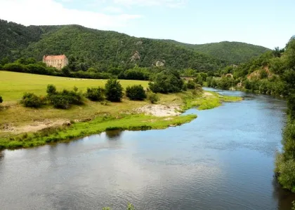 Camping - Vorey - Auvergne - Domaine du Pra de Mars