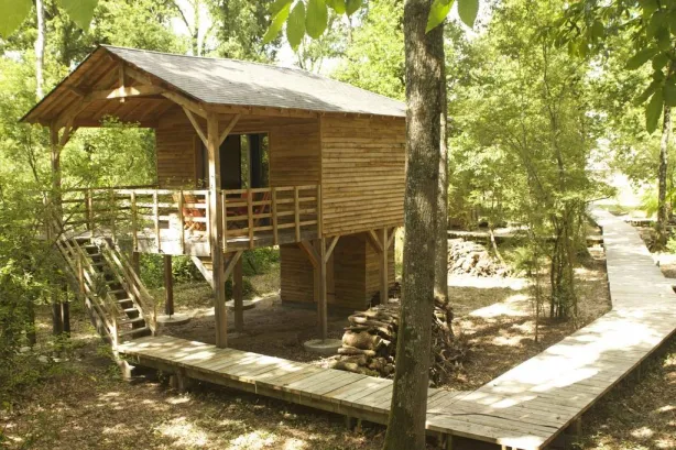Camping - Saint-Georges-des-Sept-Voies - Pays de Loire - Domaine Ecolodge de Loire