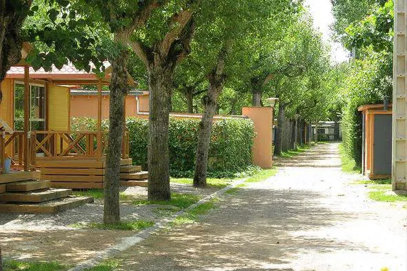 Camping - Banyoles - Catalogne - El Llac