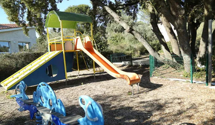 Camping - Castries - Languedoc-Roussillon - Fondespierre