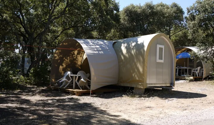 Camping - Castries - Languedoc-Roussillon - Fondespierre