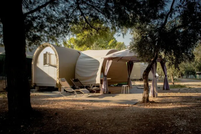 Camping - Mattinata - Pouilles - Fontana delle Rose