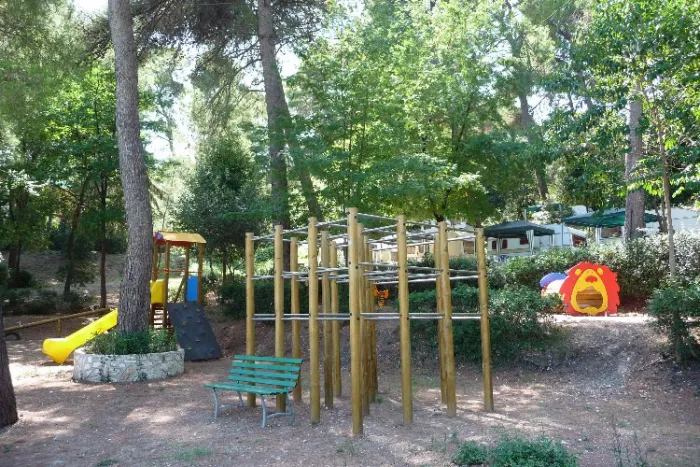 Camping - Vico del Gargano - Pouilles - Internazionale San Menaio