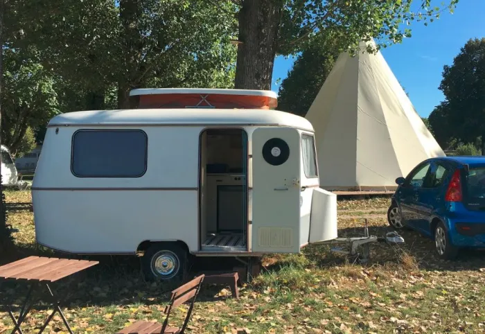 Camping - Yenne - Rhône-Alpes - Kanoti Ô Rhône sauvage
