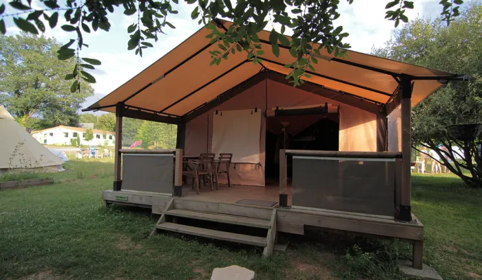 Camping - Saint-Mars-la-Réorthe - Pays de Loire - L'Etang du puy