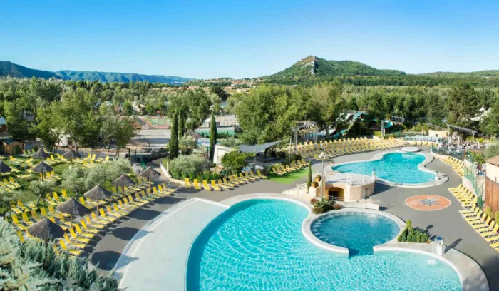 Camping - Volonne - Provence-Alpes-Côte d'Azur - L'Hippocampe