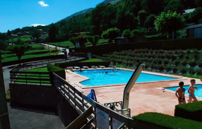 Camping - Arras-en-Lavedan - Midi-Pyrénées - L'Idéal