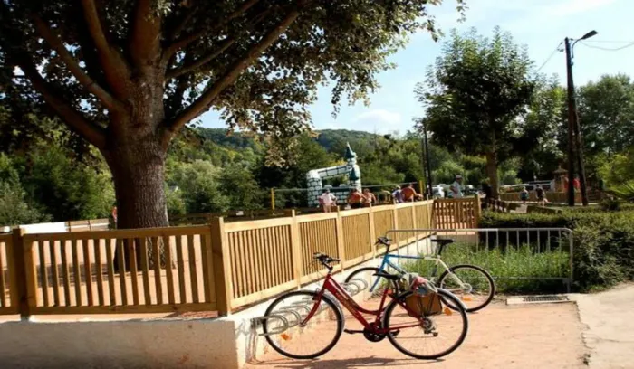 Camping - Les Andelys - Haute-Normandie - L'Ile des Trois Rois
