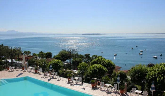 Camping - Padenghe Sul Garda - Lombardie - La Ca'