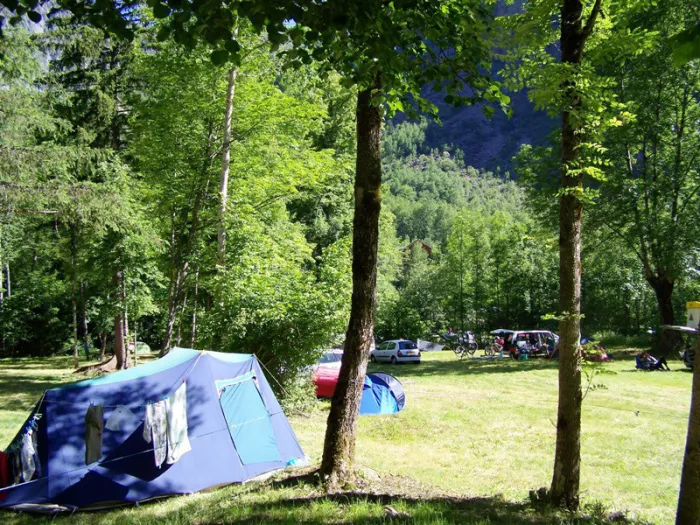 Camping - Vénosc - Rhône-Alpes - La Cascade