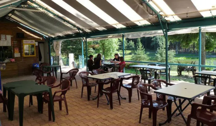 Camping - Champagnac-le-Vieux - Auvergne - La Chanterelle