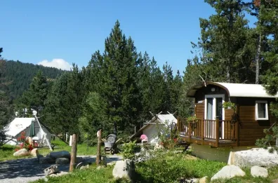 Camping - Formiguères - Languedoc-Roussillon - La Deveze