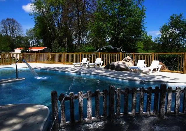 Camping - Lourdes - Midi-Pyrénées - La Forêt