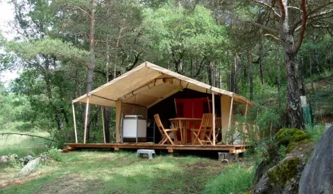 Camping - Esparron-de-Verdon - Provence-Alpes-Côte d'Azur - La Grangeonne
