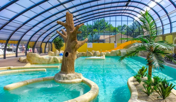 Camping - Saint-Julien-des-Landes - Pays de Loire - Village de la Guyonnière