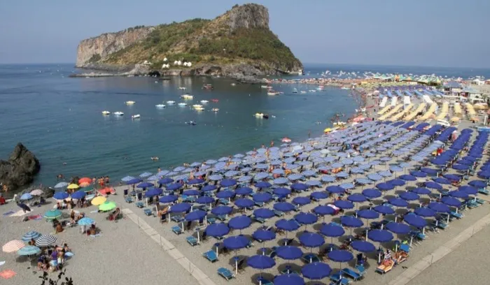 Camping - Praia a Mare - Calabre - La Mantinera