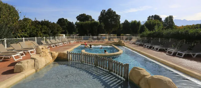 Camping La Pinède