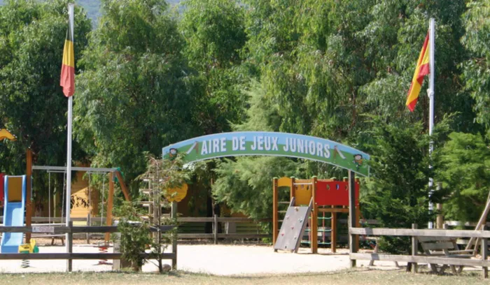 Camping La Pinède