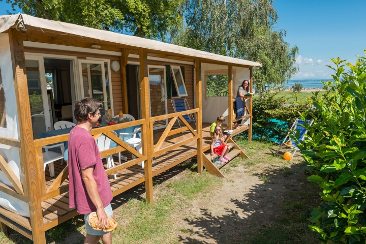 Camping - Excénevex - Rhône-Alpes - La Pinéde