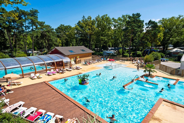 Camping - Excénevex - Rhône-Alpes - La Pinéde
