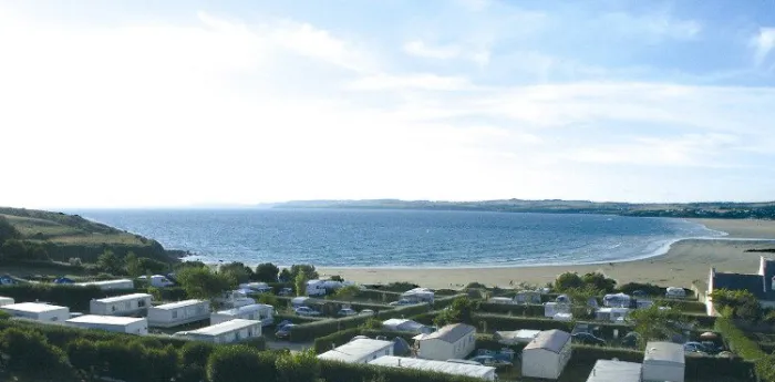 Camping - Plomodiern - Bretagne - La Plage de Pors Ar Vag