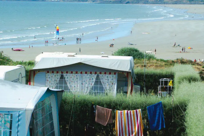 Camping - Plomodiern - Bretagne - La Plage de Pors Ar Vag