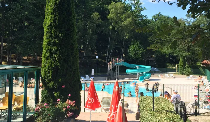Camping - Saint-Gérons - Auvergne - La Plage du Garoustel