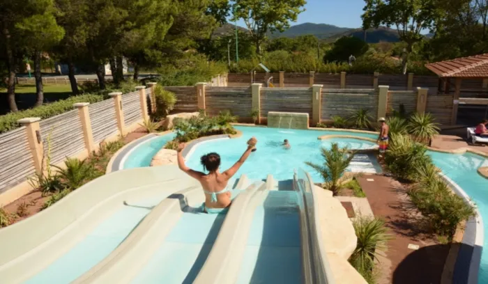 Camping - Le Muy - Provence-Alpes-Côte d'Azur - La Prairie