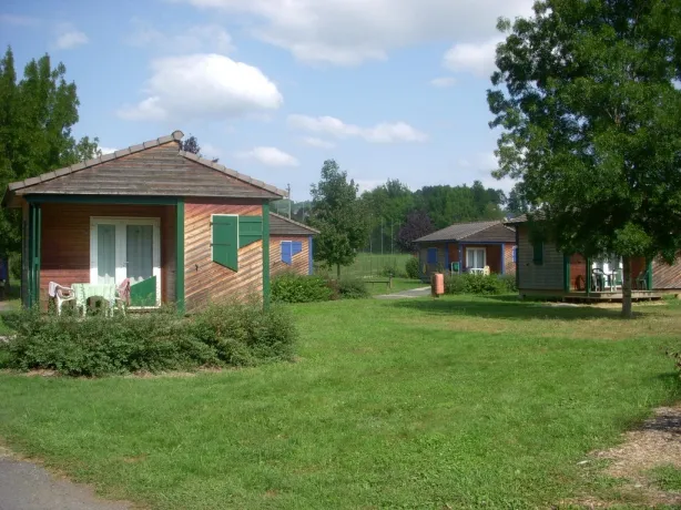 Camping - Donzenac - Limousin - La Rivière