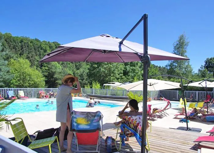 Camping - Saint-Geneys-près-Saint-Paulien - Auvergne - La Rochelambert
