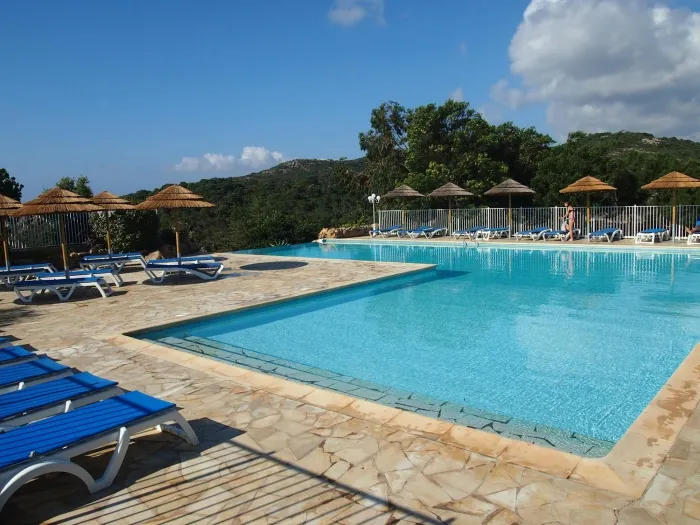 Camping - Bonifacio - Corse - La Rondinara