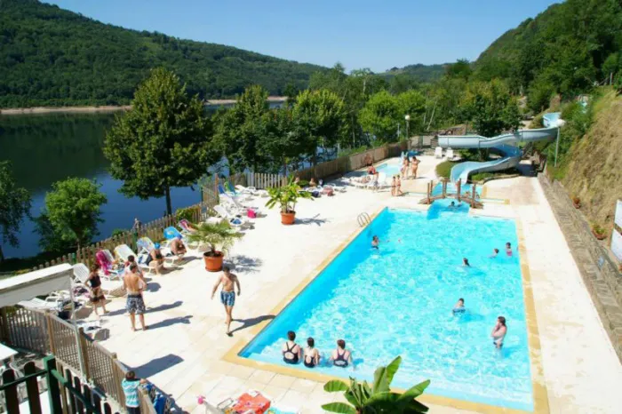 Camping - Thérondels - Midi-Pyrénées - La Source