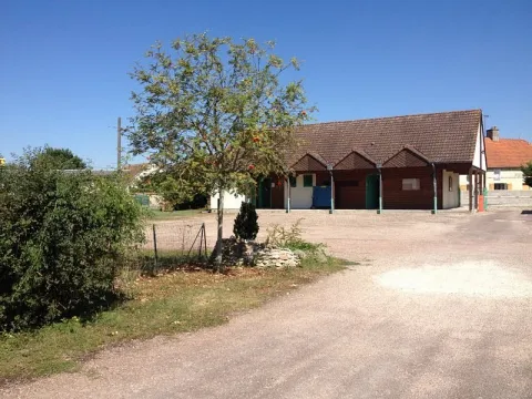 Camping - Conflans-sur-Seine - Champagne-Ardennes - La Vallée de la Seine