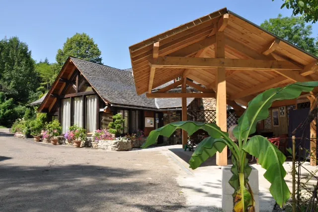 Camping - Augirein - Midi-Pyrénées - La Vie En Vert