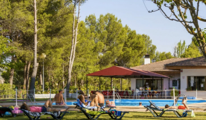 Camping - Nuévalos - Aragón - Camping Lago Resort - Image #0