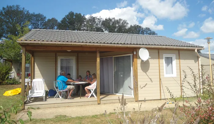 Camping - Chamberet - Limousin - Le Bois Combet et Le Merle