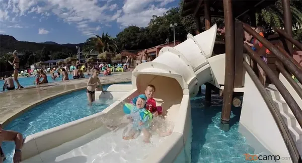 Camping - Argelès-sur-Mer - Languedoc-Roussillon - Le Bois Fleuri