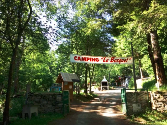 Camping - Quérigut - Midi-Pyrénées - Le Bosquet
