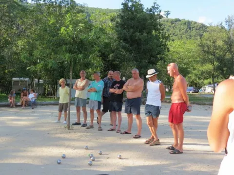 Camping - Jaujac - Rhône-Alpes - Le Chasse Louve