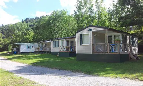 Camping - Le Cheylard - Rhône-Alpes - Camping du Cheylard sur Eyrieux