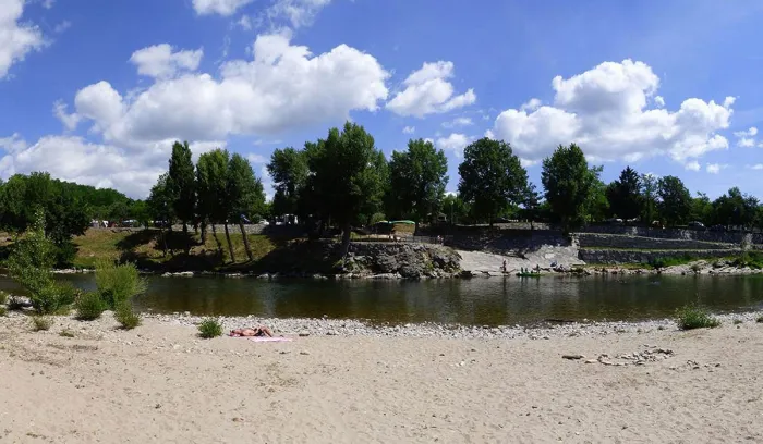 Camping - Salavas - Rhône-Alpes - Le Clapas